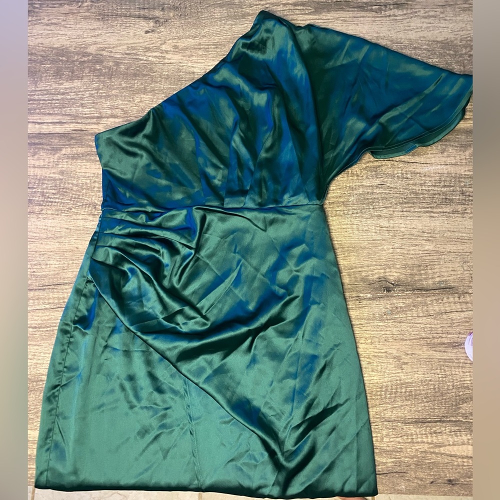 One shoulder dress
